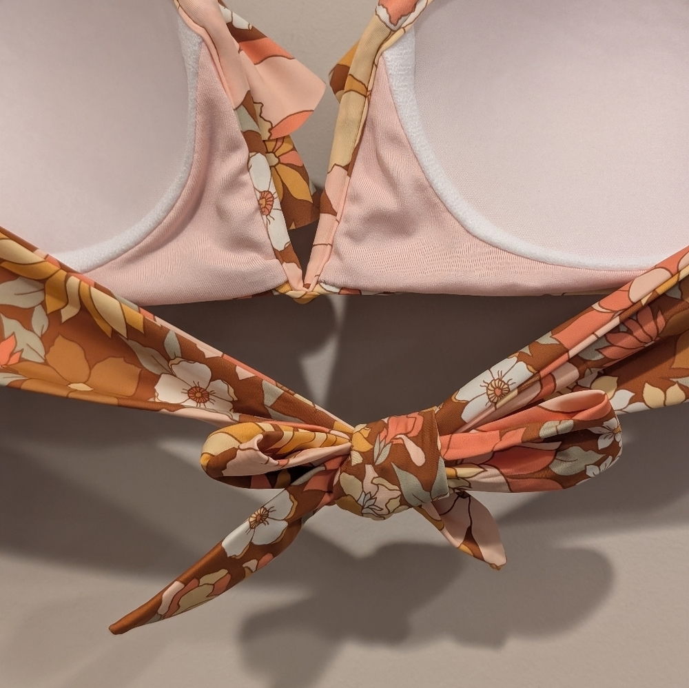 Billabong Floral Ruffle Bikini Top - Yellow and Orange Size Small - Picture 6 of 8